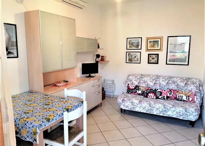 Azzurro بيبيوني