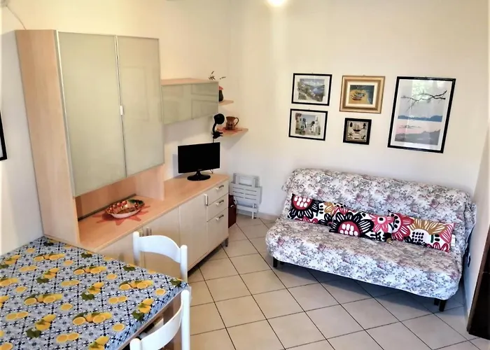 مكان تخييم Azzurro *